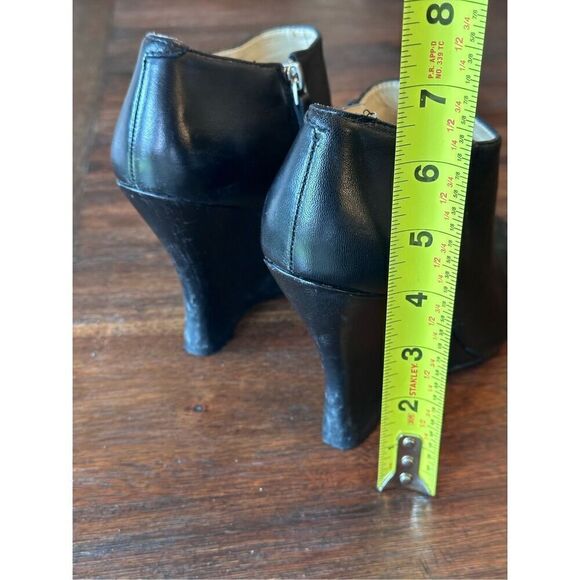 Nine West wedge bootie size 7.5 - Picture 3 of 8